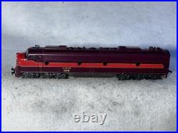 Rivarossi Chicago & Alton E-8/9-2 Engine/7Car Passenger Set HO Pwrd. /Dmy