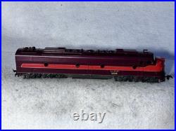 Rivarossi Chicago & Alton E-8/9-2 Engine/7Car Passenger Set HO Pwrd. /Dmy