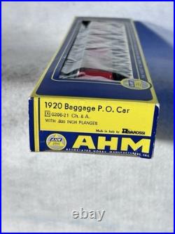 Rivarossi Chicago & Alton E-8/9-2 Engine/7Car Passenger Set HO Pwrd. /Dmy