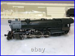 Rivarossi HO Scale Baltimore & Ohio Locomotive Engine / Passenger Cars Set 1540 Rivarossi HO Scale Baltimore & Ohio Locomotive Engine / Passenger Cars Set 1540