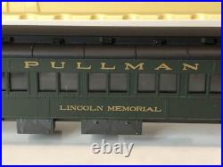 Rivarossi HO Scale Baltimore & Ohio Locomotive Engine / Passenger Cars Set 1540 Rivarossi HO Scale Baltimore & Ohio Locomotive Engine / Passenger Cars Set 1540