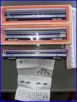 Set Of 8 IHC HO Scale model railroad passenger cars