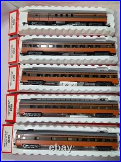 Vintage NOS Rivarossi 1930's Hiawatha Passenger Set HO Never Handled #6635-6639