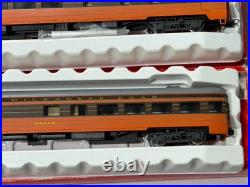 Vintage NOS Rivarossi 1930's Hiawatha Passenger Set HO Never Handled #6635-6639