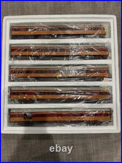 Weaver Milwaukee Hiawatha Aluminum Passenger Cars 5-car Set, Excellent Condition