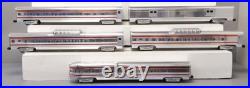 Weaver O-Gauge Santa Fe Aluminum 5-Car Passenger Set #2680 (3-Rail) LN/Box Weaver O-Gauge Santa Fe Aluminum 5-Car Passenger Set #2680 (3-Rail) LN/Box