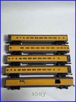 Weaver O Scale 3 Rail Union Pacific Yellow Aluminum 5 Car Passenger Set