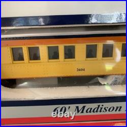 Williams 43453 C&O Chessie Sys O Gauge 3 Rail 60' Madison Passenger 4-Car Set