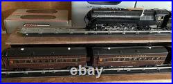 Williams J-Class 4-8-4 Pennsylvania Locomotive/Tender + 4 Car Passenger set NIB