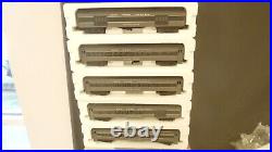 Williams New York Central O 5 Car Century Limited Illuminated Passenger Set
