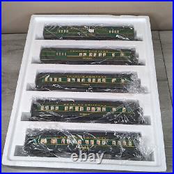 Williams O Scale Crown Ed. Madion Passenger 5 Car Set Reading Excellent Cond