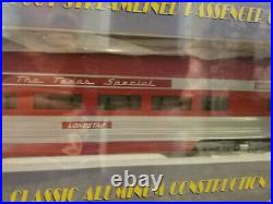 Williams Texas Special Set Of 4 Aluminum Streamlined Passenger Cars- New In Box