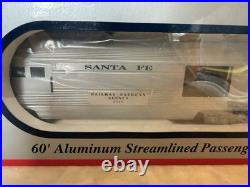 Williams by Bachmann #43098 4-car Aluminum Bodied Santa Fe Passenger Car Set