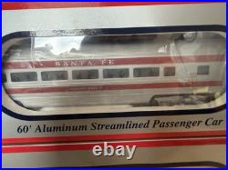 Williams by Bachmann #43098 4-car Aluminum Bodied Santa Fe Passenger Car Set