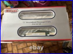 Williams by Bachmann 43161 Southern 72' Streamliner 4-Car Passenger Set O-Gauge