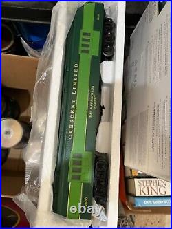 Williams o scale four Car Crescent Limited Passenger Set new