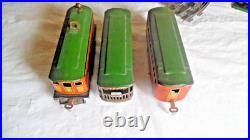 Winner Prewar Tinplate 1030 Engine with1011&1019 Passenger Cars Train Set -Used